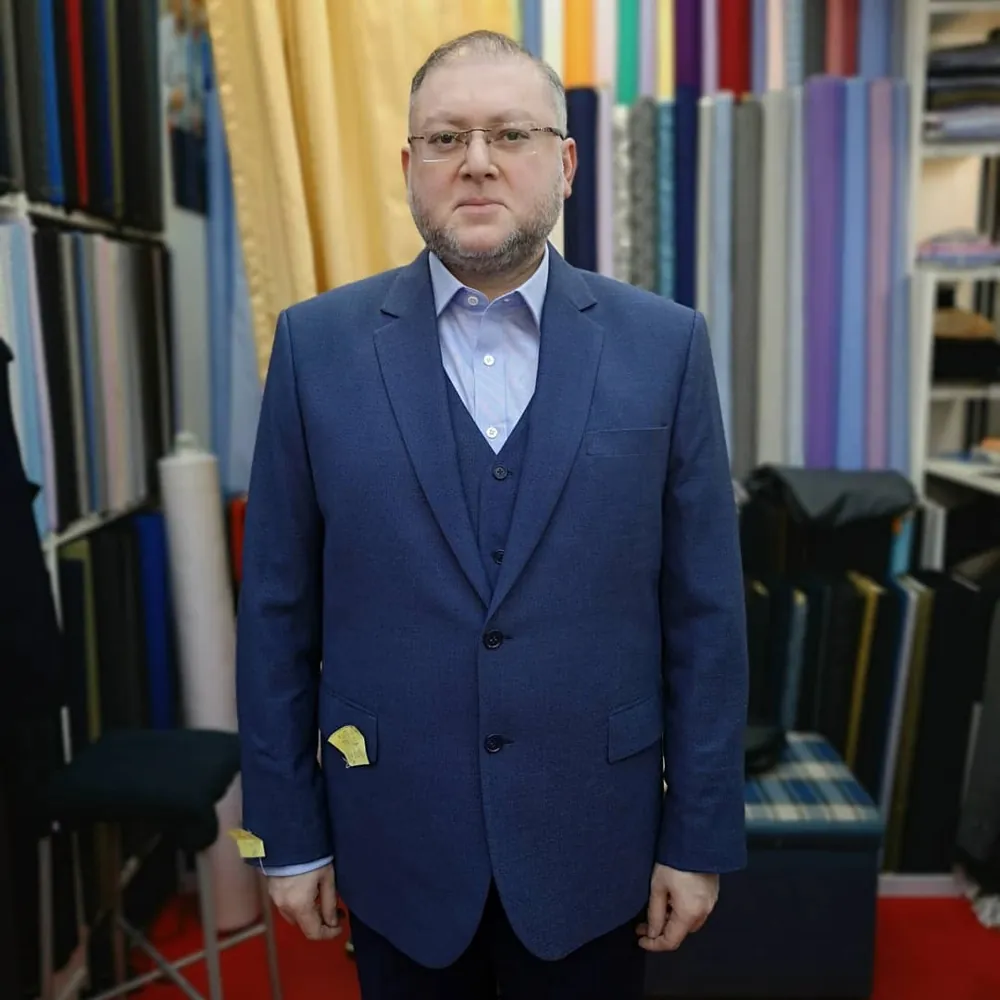 Made-to-measure suit fitted at My Suit Bangkok